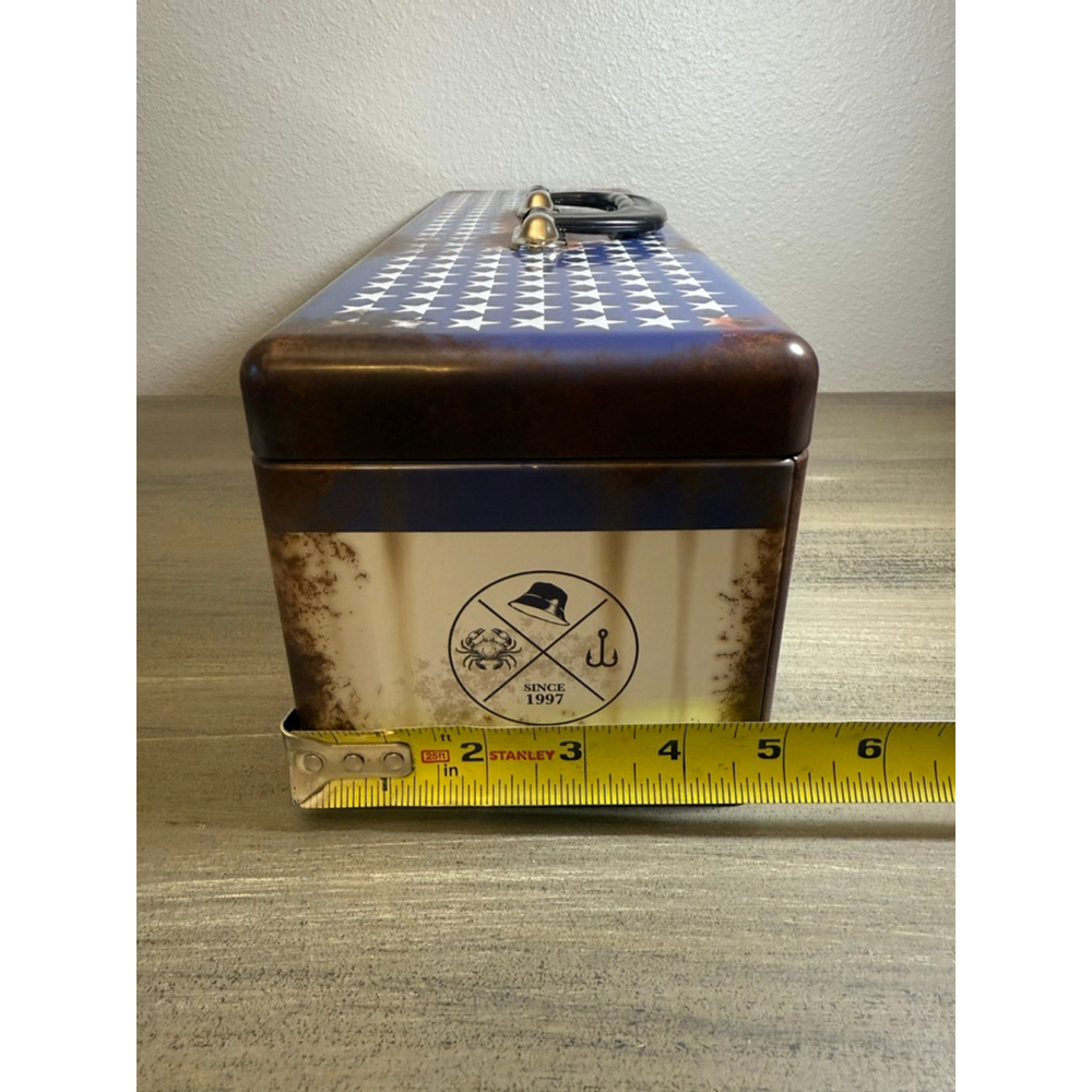 Regal I Know What You Did Last Summer Tackle Box Popcorn Bucket/Tin - Picture 4 of 10